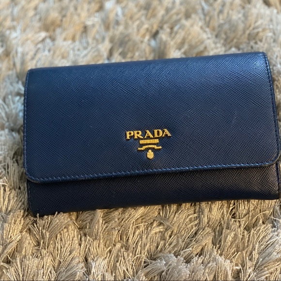 - Prada Saffiano leather wallet blue - Picture 1 of 14
